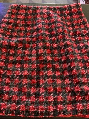 Red and Black Houndstooth Knit Pencil Skirt
